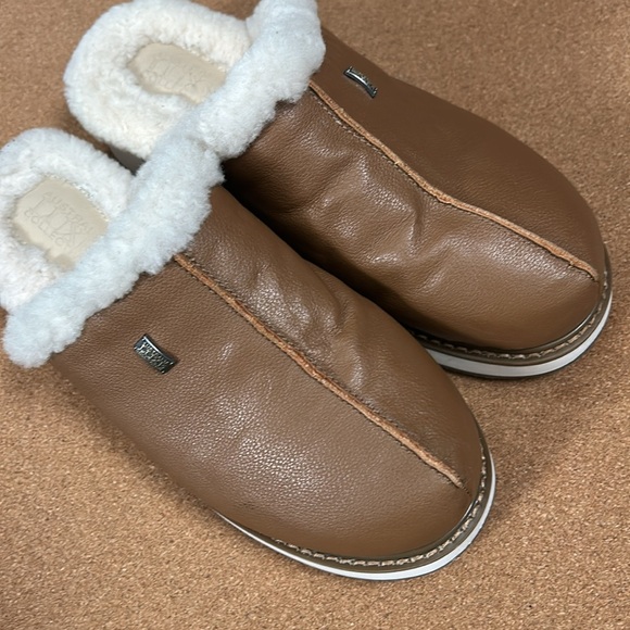 AUSTRALIA LUXE COLLECTIVE Supper Beva Leather Slippers - Women’s Size 8 - Picture 14 of 16